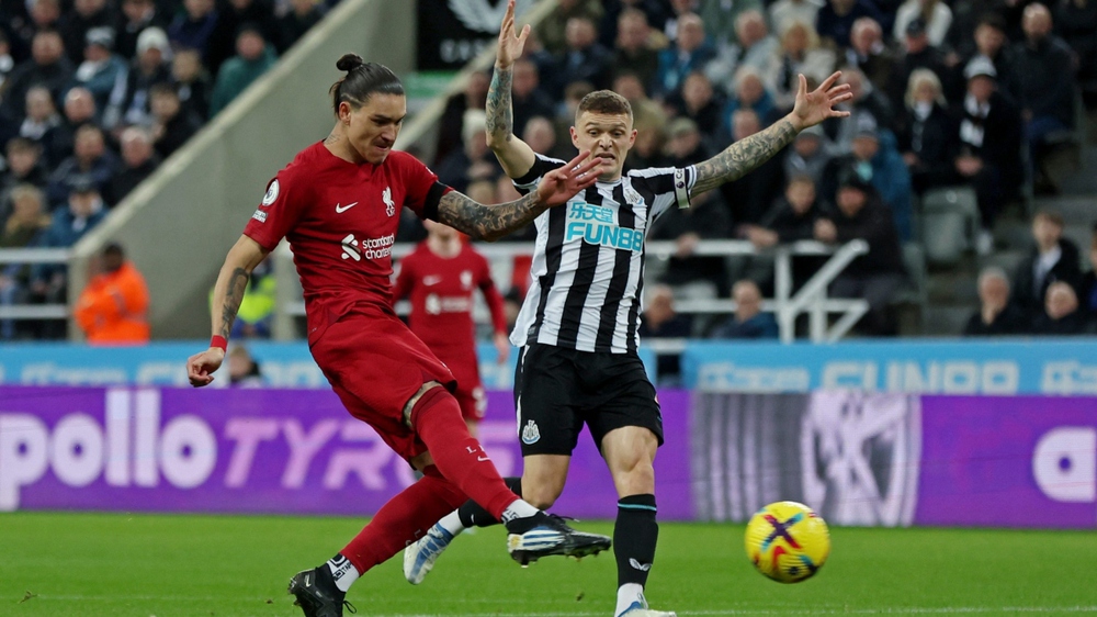 Thắng dễ Newcastle, Liverpool nuôi hy vọng vào top 4 Ngoại hạng Anh - Ảnh 2.