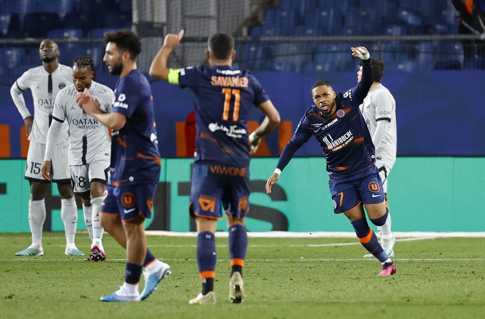 Mbappe gặp vận xui, Messi giải cứu PSG trên sân Montpellier - Ảnh 11. Mbappe gặp vận xui, Messi giải cứu PSG trên sân Montpellier - Ảnh 11.
