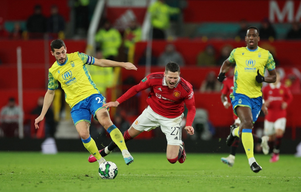 Thắng dễ Nottingham Forest, MU hẹn đấu Newcastle ở chung kết Cúp Liên Đoàn Anh - Ảnh 4.