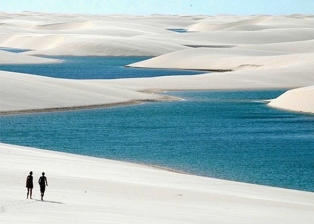 Mãn nhãn trước cảnh quan độc đáo tại ‘sa mạc ngập nước’ có 1-0-2 trên thế giới - Ảnh 3.