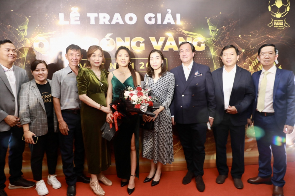 Trực tiếp Lễ trao giải Quả bóng Vàng Việt Nam 2022 - Ảnh 3.
