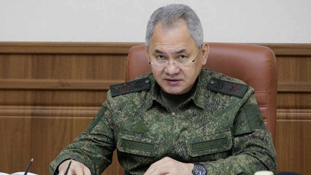 Tổng thống Ukraine sa thải chỉ huy quân sự hàng đầu - Ảnh 3.