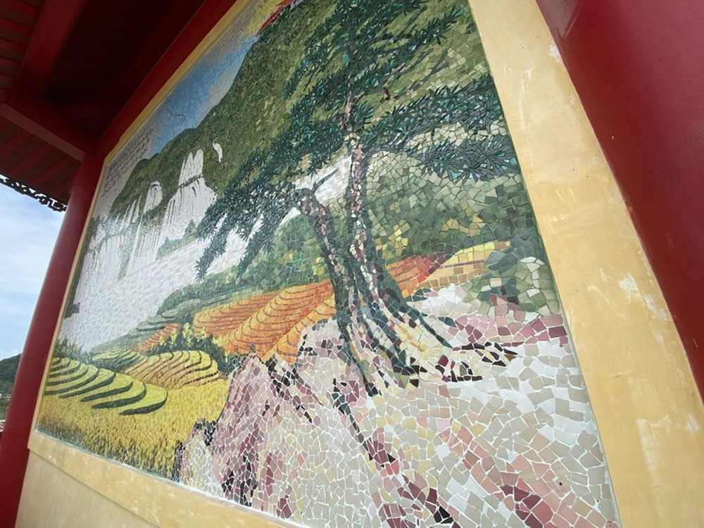 Chiêm ngưỡng 16 bức tranh sứ độc bản đạt kỷ lục Việt Nam tại chùa Quán Thế Âm - Ảnh 21.