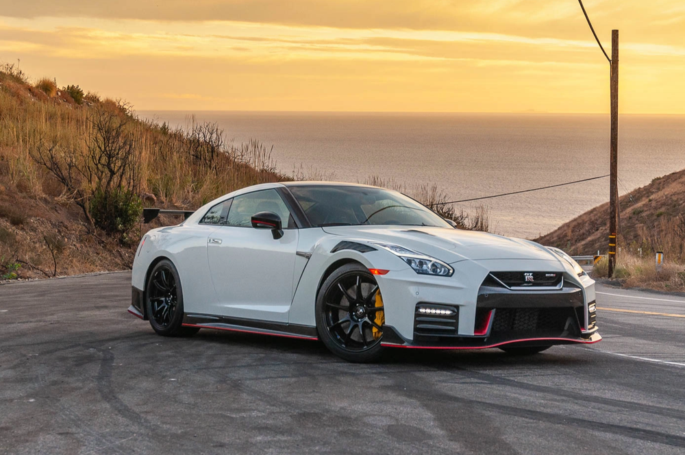 Nissan GT-R Nismo đầu tiên về Việt Nam: Toàn đồ chơi hàng thửa, giá bên Mỹ đã vài tỷ thì đại gia Việt đúng chuẩn dân chơi - Ảnh 6.