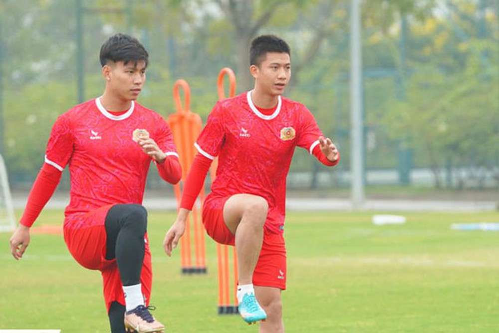 V-League: Chờ tân binh thể hiện sức mạnh - Ảnh 1.