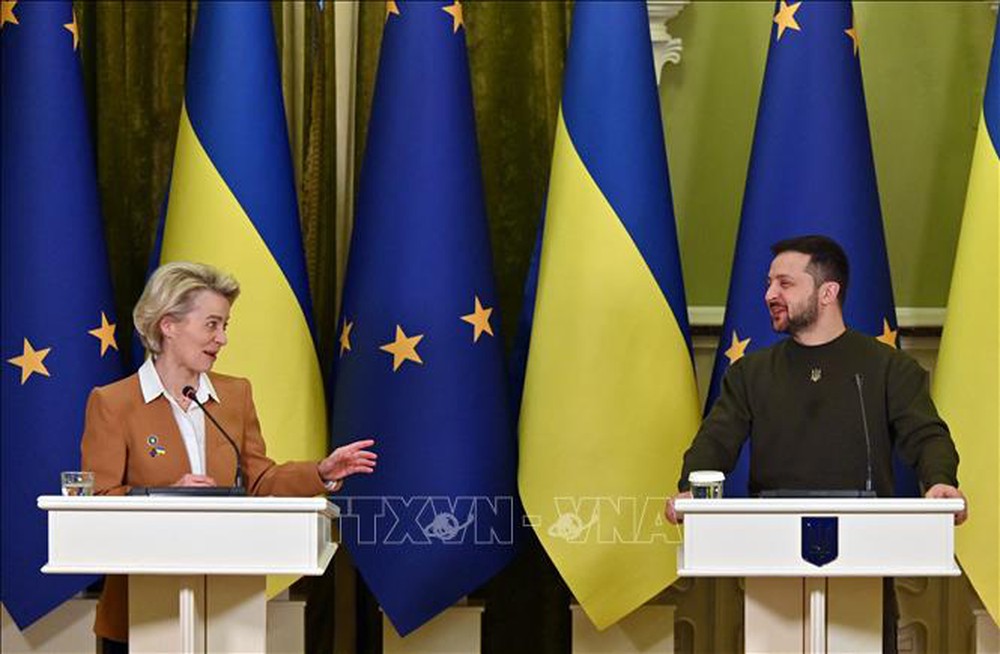 Chủ tịch Ursula von der Leyen: EU sẽ linh hoạt việc kết nạp Ukraine - Ảnh 1.