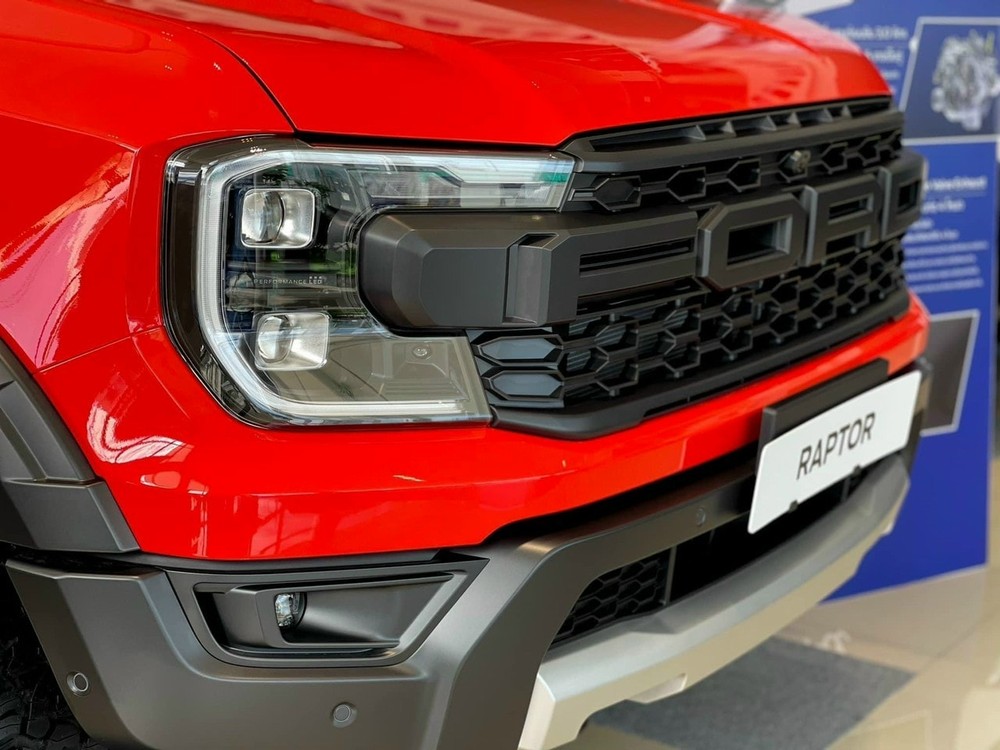 Đại lý báo giá Ford Ranger Raptor 2023 dự kiến 1,329 tỷ đồng, ra mắt ngay tháng sau tại Việt Nam - Ảnh 5.