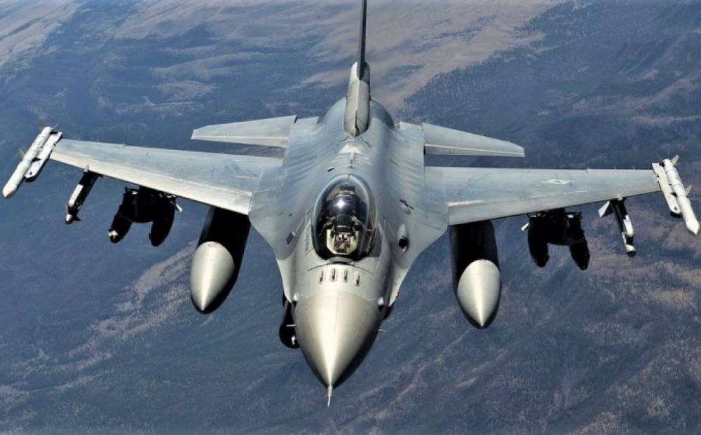 Uy lực của F-16 – chiến đấu cơ Ukraine muốn nhận được từ phương Tây