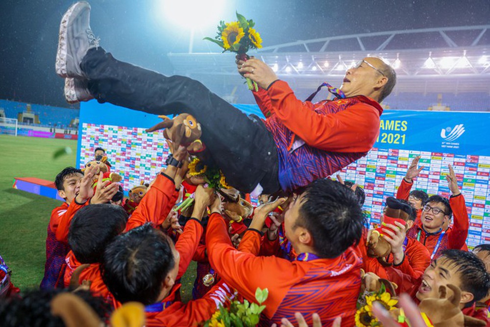 Môn bóng đá nam SEA Games 32 sẽ sử dụng cầu thủ U22 - Ảnh 1.