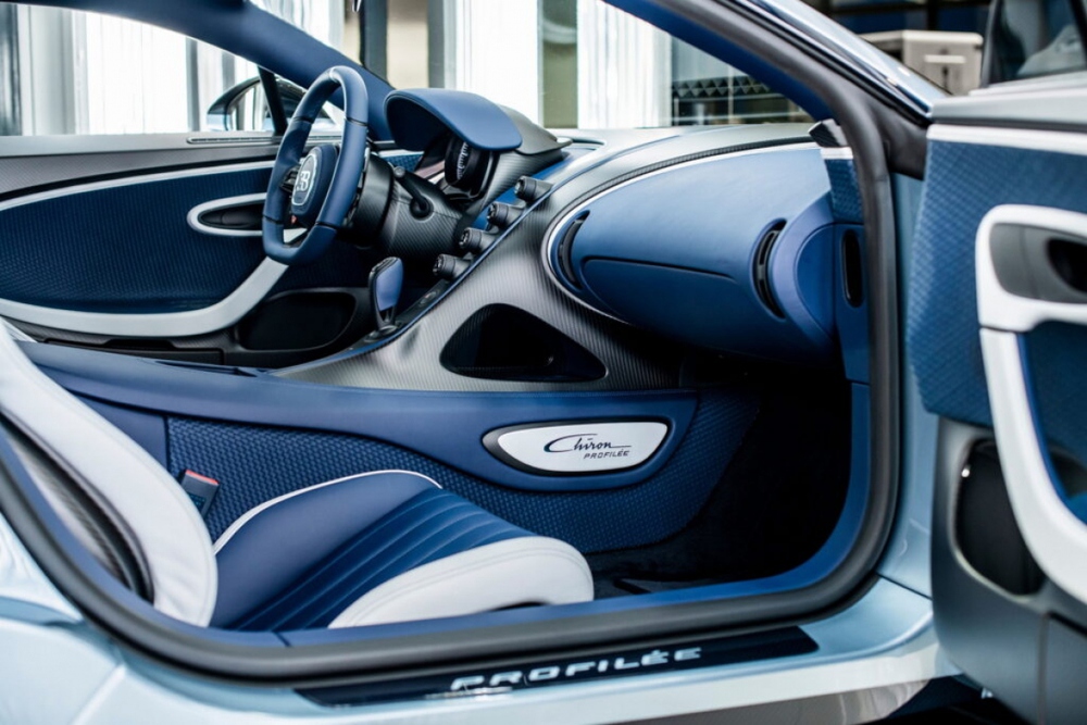 Bugatti Chiron Profilée trở thành chiếc xe mới đắt nhất từng được bán đấu giá - Ảnh 30.