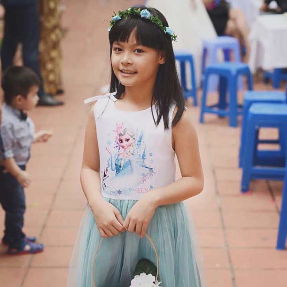 Con gái MC Phan Anh: 9 năm từ em bé nhút nhát thành thiếu nữ xinh đẹp - Ảnh 3.