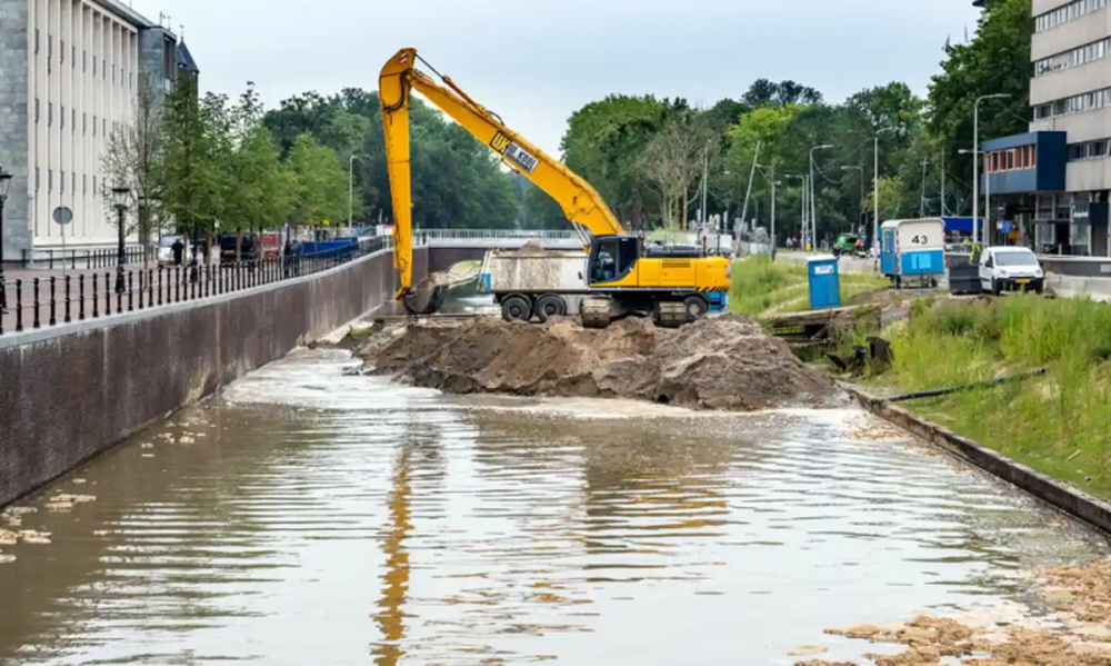 Sự thật bức ảnh thành phố cải tạo ngược’ từ bê tông thành kênh đào gây sốt mạng - Ảnh 3.