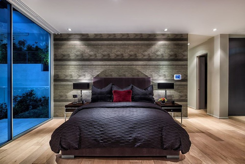 Những cách trang trí phòng ngủ giúp không gian nghỉ ngơi của bạn đẹp chẳng kém trên tạp chí - Ảnh 1.