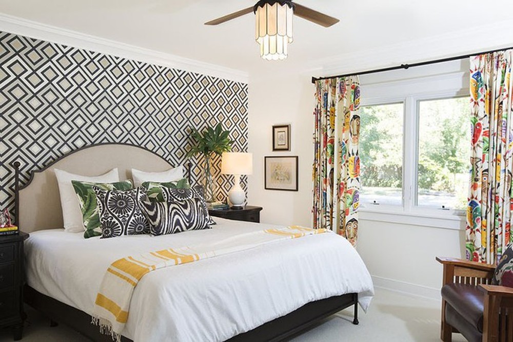 Những cách trang trí phòng ngủ giúp không gian nghỉ ngơi của bạn đẹp chẳng kém trên tạp chí - Ảnh 4.