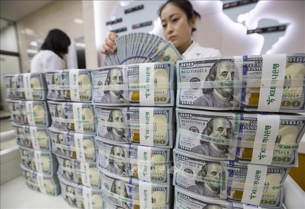 Sohu: Nga và Trung Quốc thúc đẩy mô hình ba bước thách thức vị thế của đồng USD - Ảnh 1.