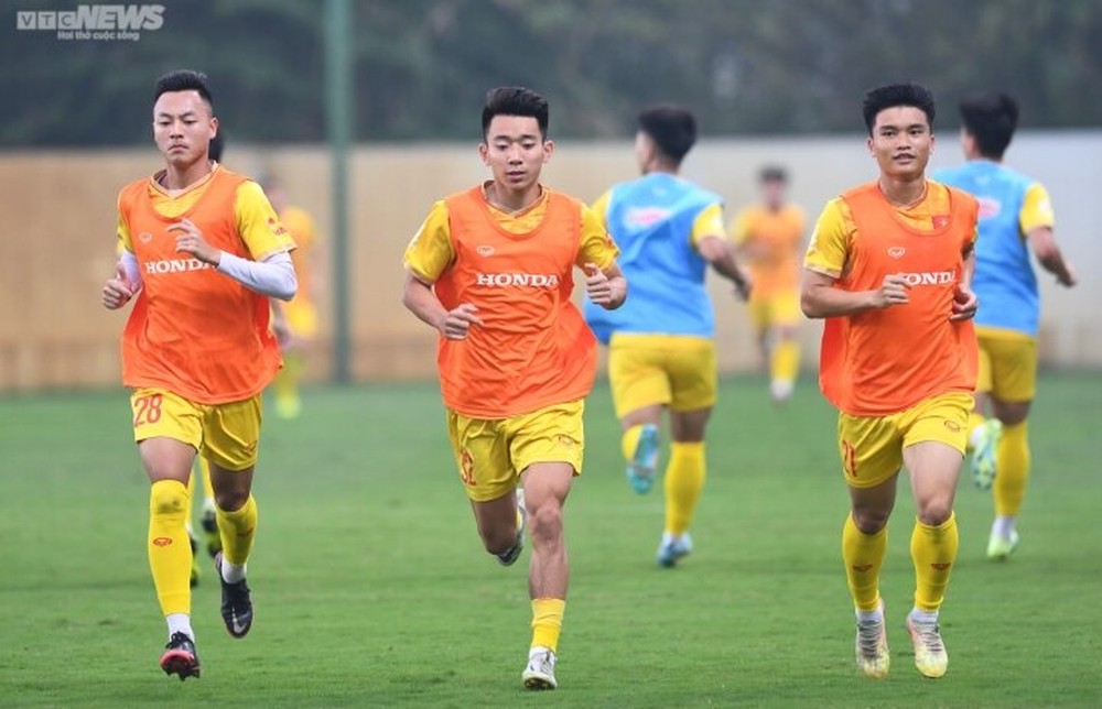 U23 Việt Nam thắng trận, HLV Troussier chưa hài lòng - Ảnh 3.