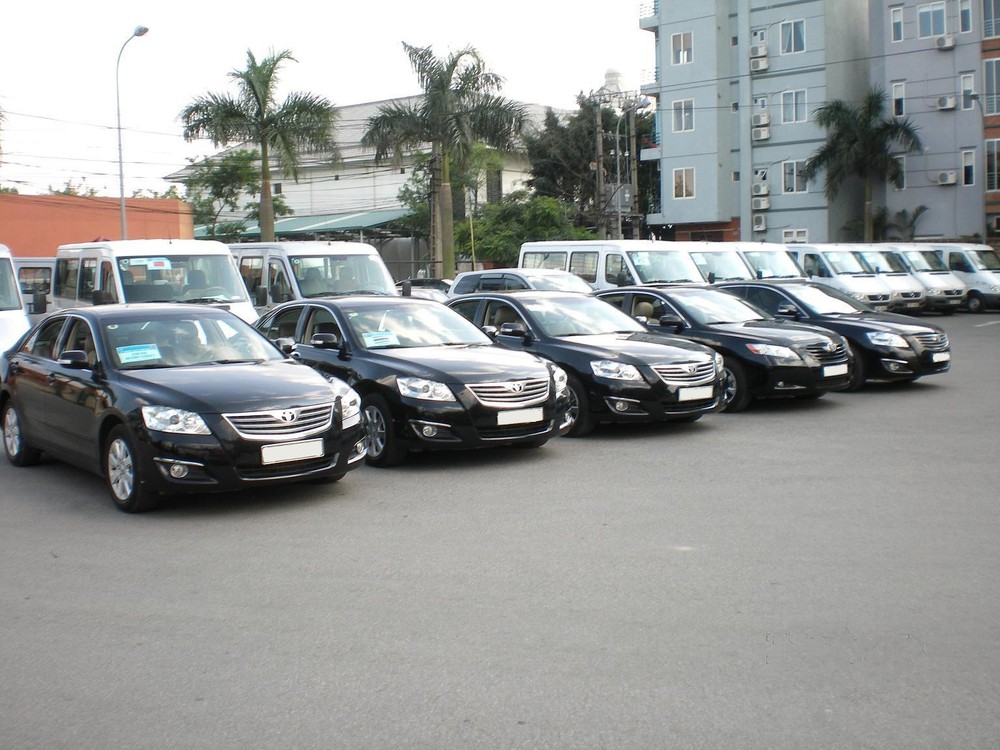Bộ Công thương thanh lý 21 ô tô, có cả Mercedes, Camry, giá thấp nhất hơn 400 triệu đồng - Ảnh 4.