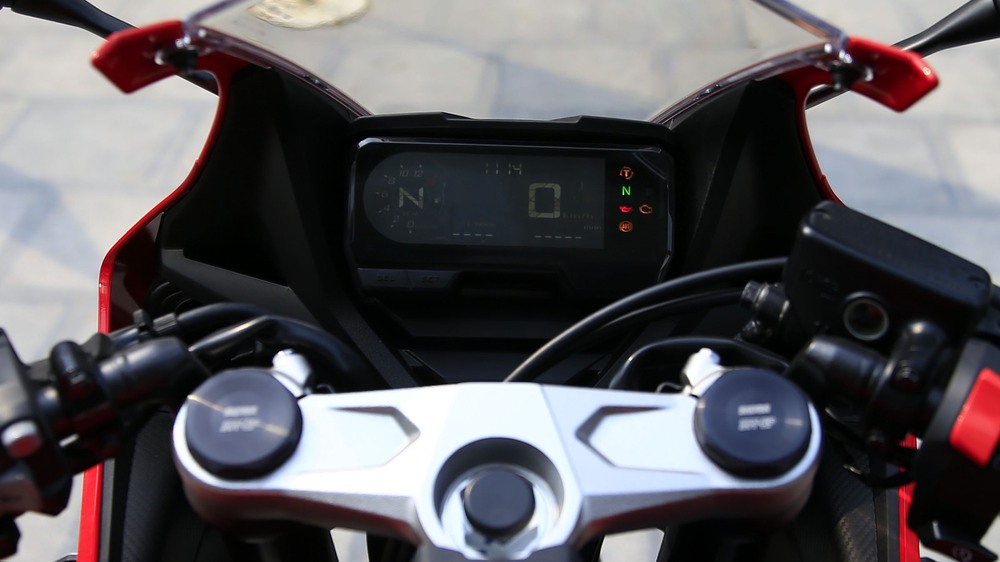 Thế giới 2 bánh: Diện kiến Honda CBR650R 2023 – mẫu sportbike đích thực dành cho “người mới” - Ảnh 23.