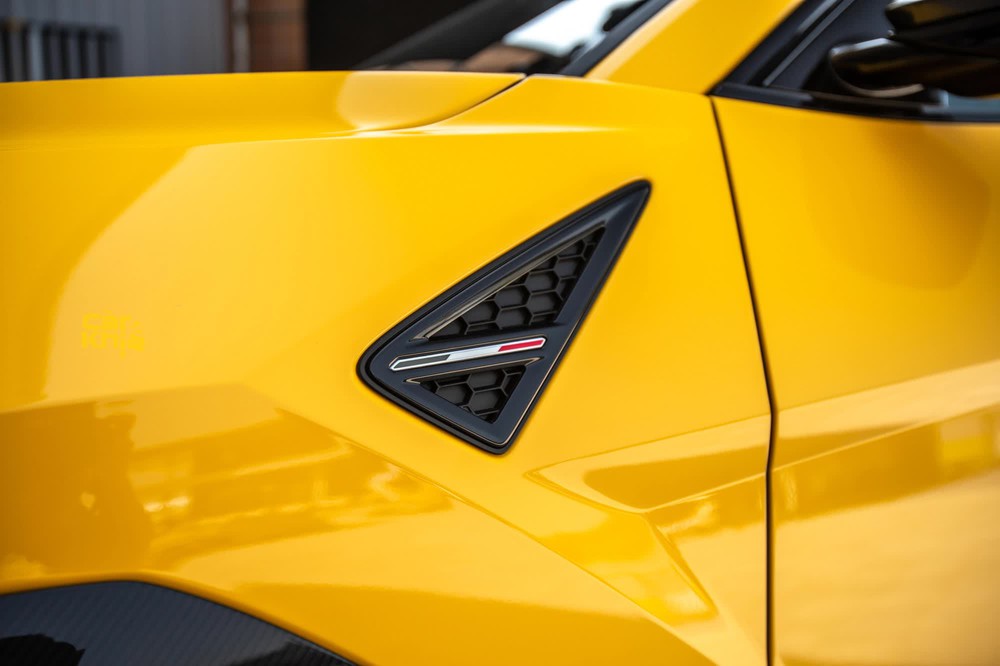 Lamborghini Urus Performante chính hãng ra mắt Việt Nam: Giá 16,5 tỷ đồng chưa tính option, đã có đại gia chịu chi mua chiếc đầu tiên - Ảnh 22.