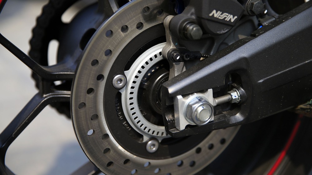 Thế giới 2 bánh: Diện kiến Honda CBR650R 2023 – mẫu sportbike đích thực dành cho “người mới” - Ảnh 18.