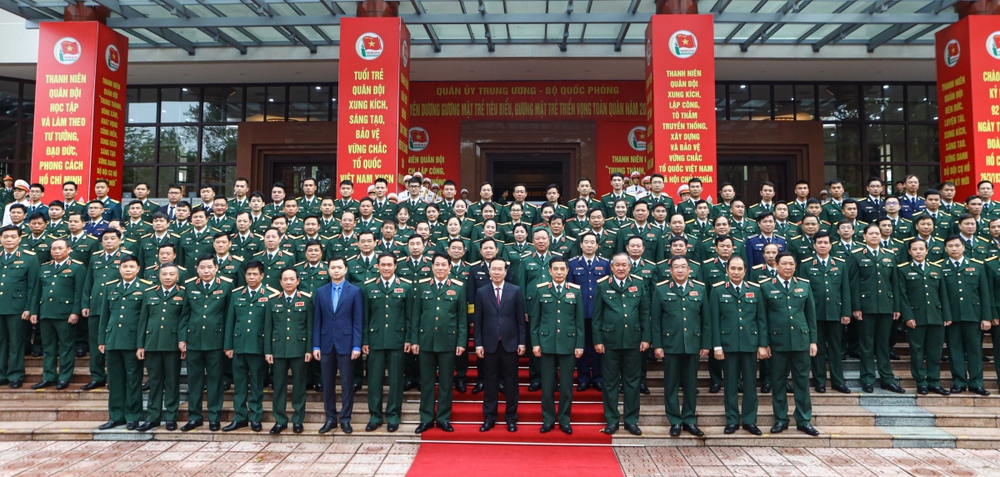 Chủ tịch nước Võ Văn Thưởng dự Lễ tuyên dương Gương mặt trẻ tiêu biểu toàn quân 2022 - Ảnh 5.