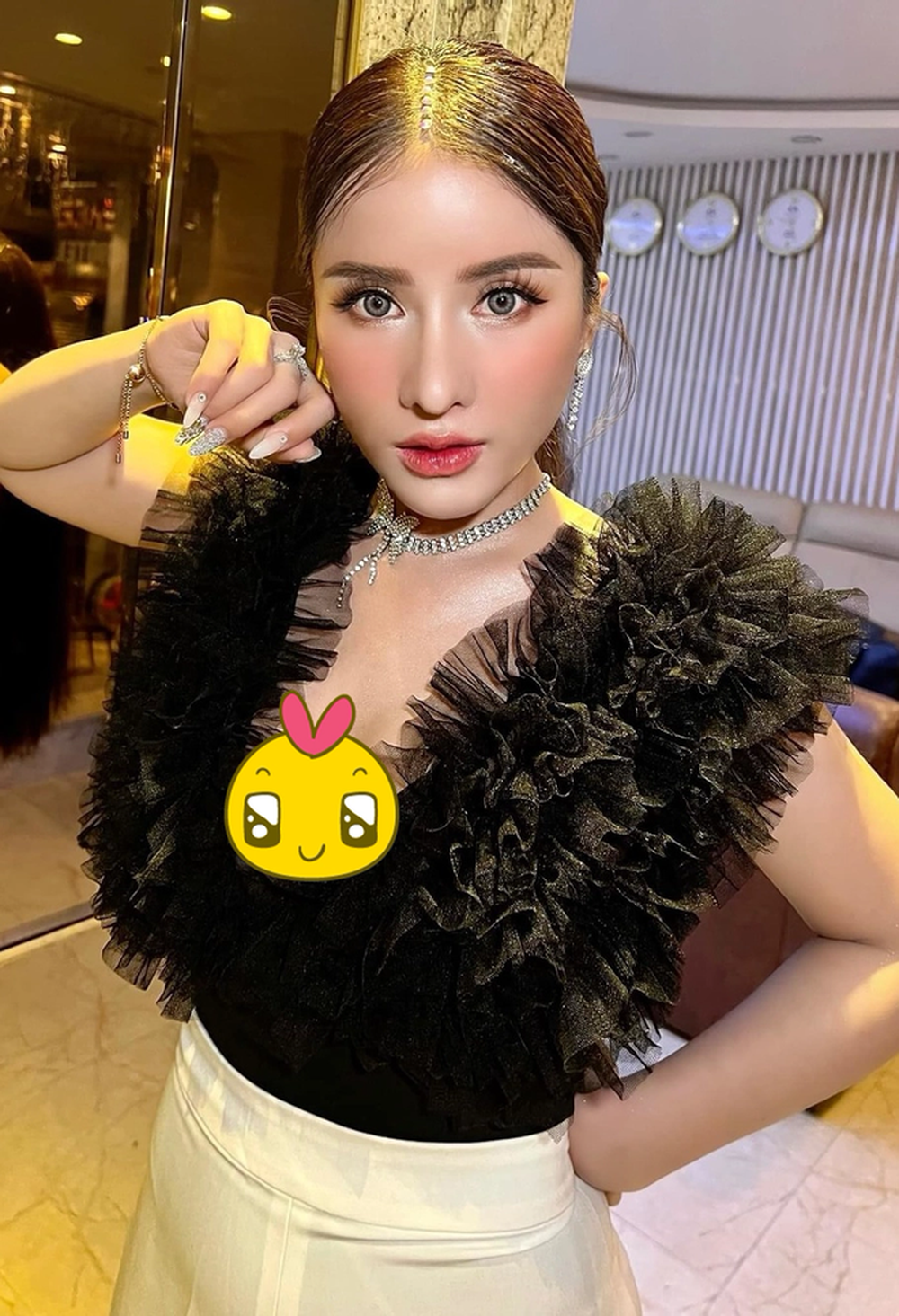 Bà Nhân Vlog quằn quại khi tiêm thuốc kích trứng bị mỉa mai: Thẩm mỹ có thuốc tê, tìm con đau cả thể xác lẫn tinh thần