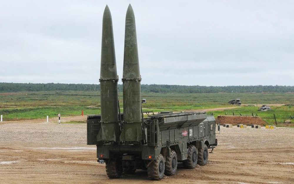 Ukraine không thể bắn hạ tên lửa Iskander-M, S-300, Onik của Nga - Ảnh 1.