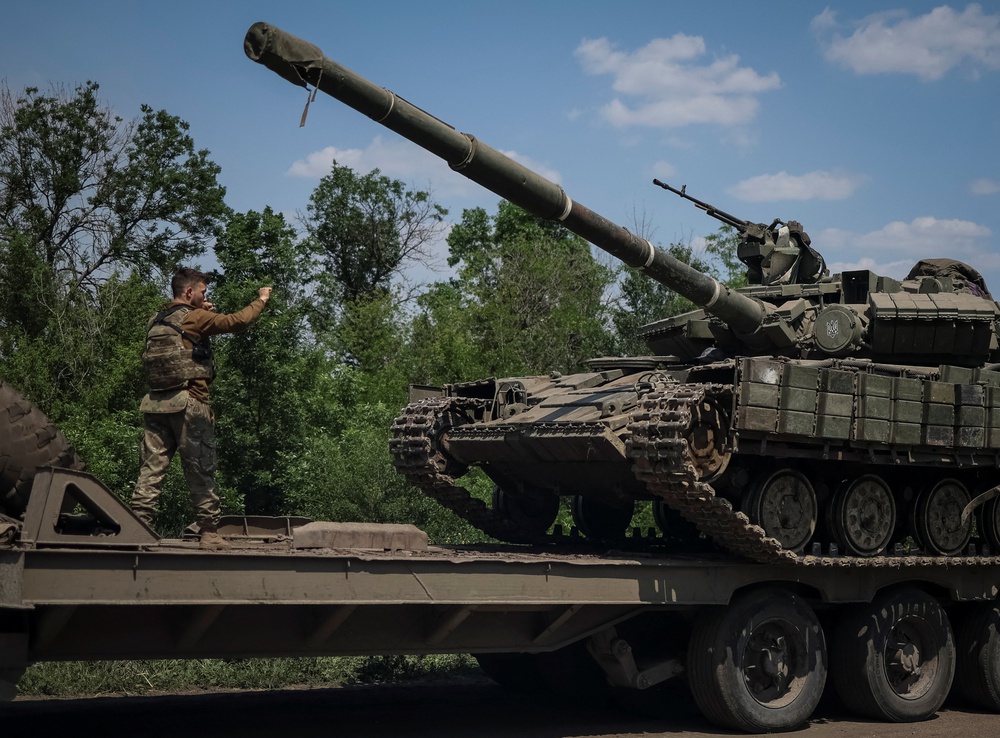 Phương Tây cảnh báo Ukraine không nên từ bỏ nỗ lực cuối cùng - Ảnh 1.