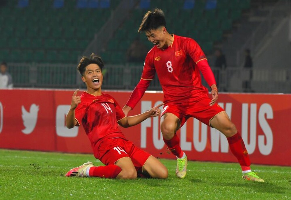 Hàng công U23 Việt Nam: HLV Troussier đặt niềm tin vào dàn tiền đạo U20 - Ảnh 1.