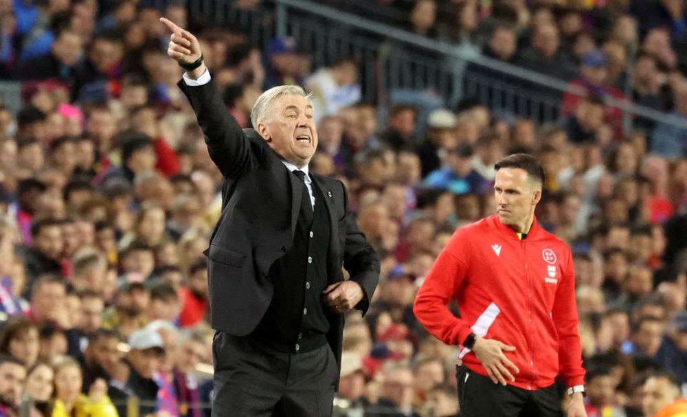 HLV Ancelotti không phục khi Real Madrid thua Barca - Ảnh 1.