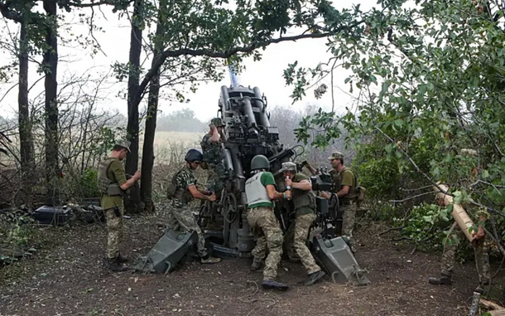 Dấu hiệu quân đội Ukraine tích trữ vũ khí để mở cuộc tấn công ở Zaporozhye - Ảnh 1.