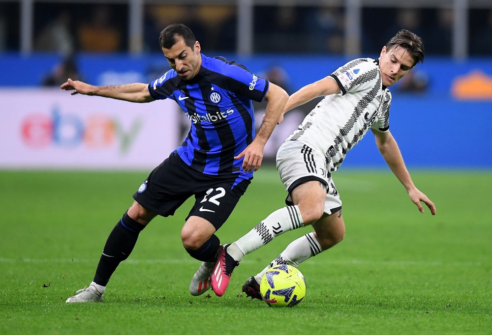 Juventus đánh bại Inter Milan trong trận derby Italia có 2 thẻ đỏ - Ảnh 8.