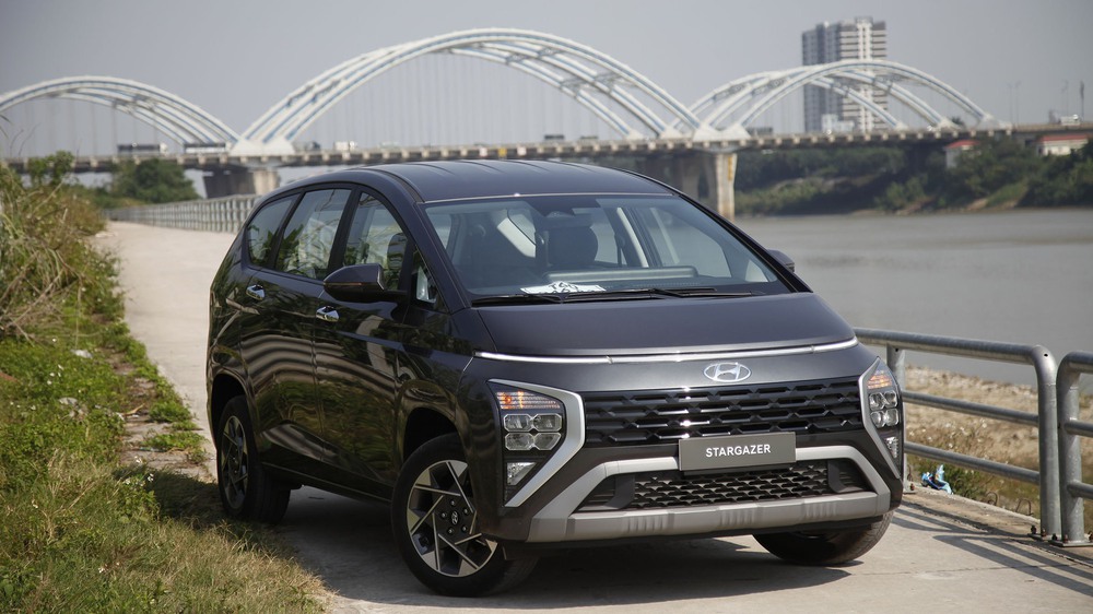 Bảng giá xe Hyundai tháng 3: Hyundai Stargazer được 100 triệu đồng - Ảnh 1.