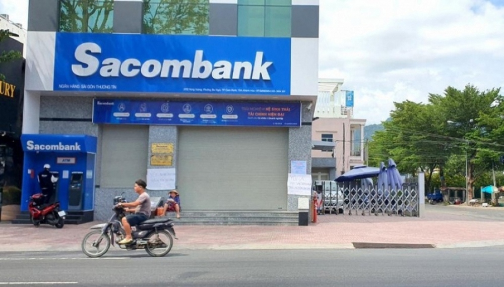 Khách hàng mất gần 47 tỷ ở Sacombank, ngân hàng có phải đền bù thiệt hại? - Ảnh 1.