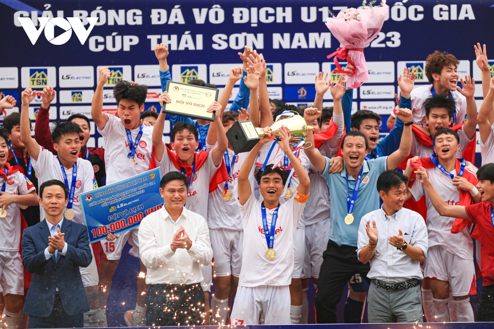 Giải mã hiện tượng U17 Hà Tĩnh, U17 Viettel vô địch U17 Quốc gia 2023 - Ảnh 1.