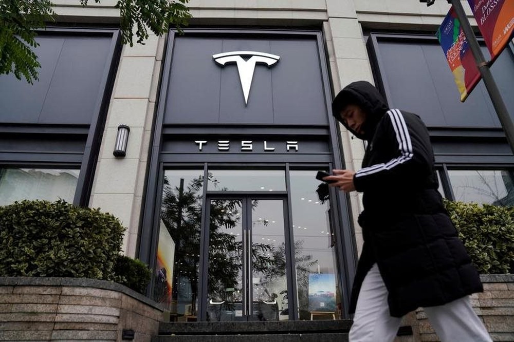 Chiêu độc lấy thịt đè người của Tesla: dìm giá để chiếm thị phần Trung Quốc, các hãng xe điện non trẻ khóc ròng - Ảnh 1.