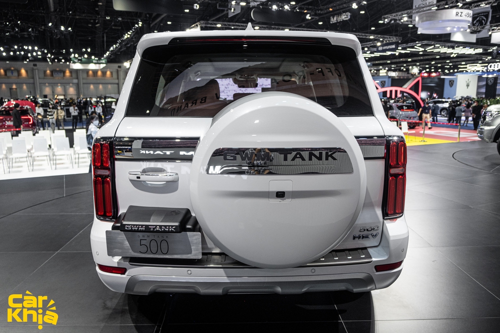 Xem thử GWM TANK 500 - SUV Trung Quốc ngang cỡ Land Cruiser, giá trên 1,4 tỷ, bạt ngàn công nghệ xa xỉ như xe sang - Ảnh 6.
