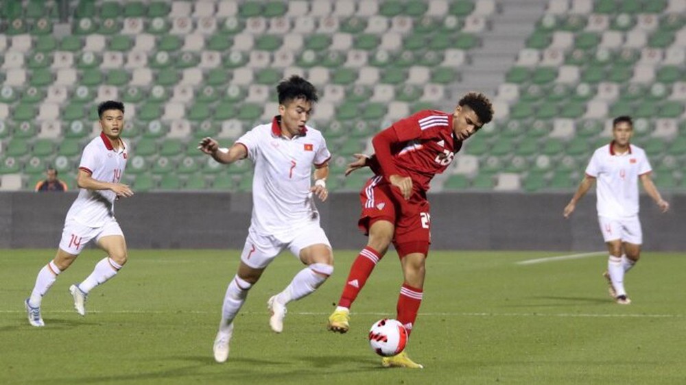 Trực tiếp bóng đá U23 Việt Nam vs U23 Kyrgyzstan: 3 điểm đầu tiên - Ảnh 1.