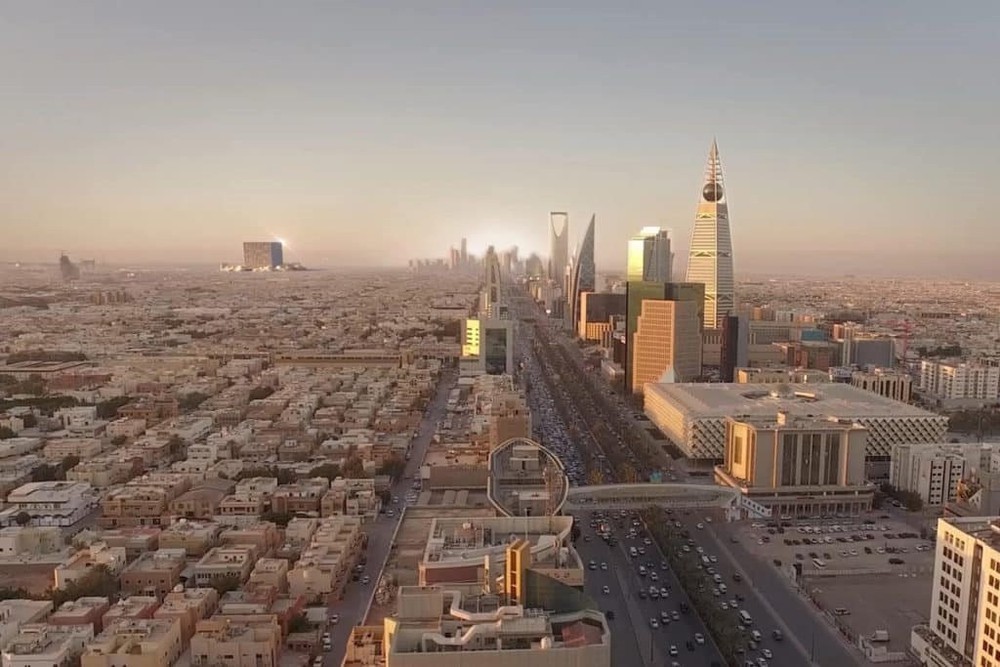 Hé lộ bên trong toà nhà lập phương cao 400m của Saudi Arabia: Siêu dự án đủ sức chứa hơn 20 toà Empire State, sở hữu sân thượng giải trí lớn nhất thế giới - Ảnh 10.