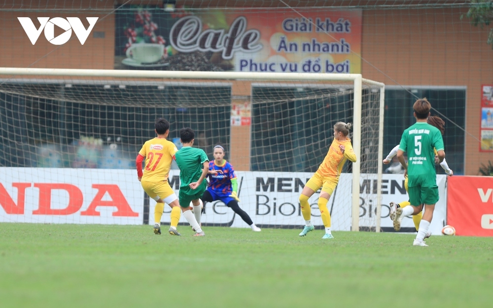 ĐT nữ Việt Nam thua trận đấu tập với quân xanh U15 Phù Đổng - Ảnh 7.