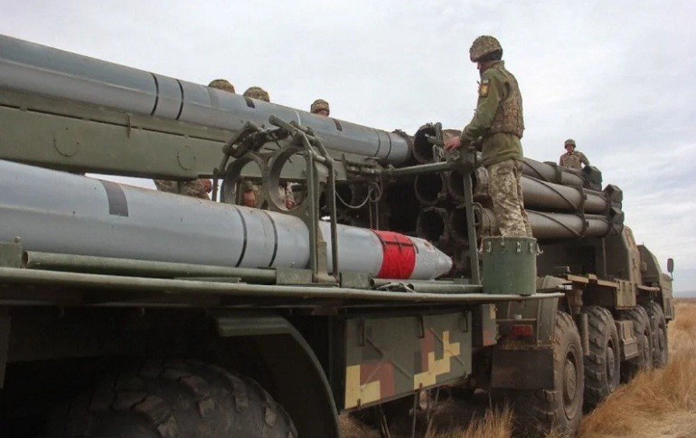 Ukraine dùng vũ khí khủng khiếp hơn HIMARS tại Bakhmut - Ảnh 1.