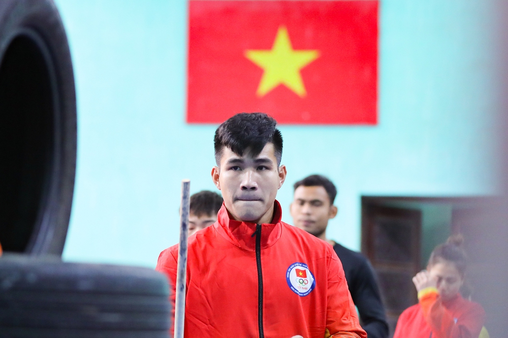 Cách tập luyện dị của đội tuyển Võ gậy Việt Nam trước thềm SEA Games - Ảnh 2.