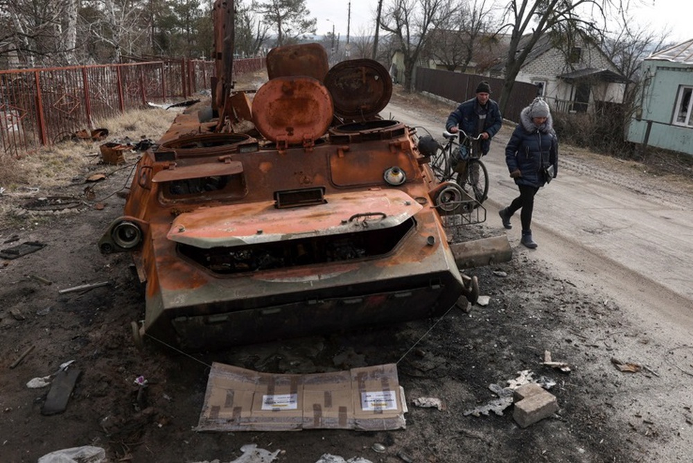 Ukraine trải qua mùa đông khó khăn nhất lịch sử, dự kiến chi 4 tỷ USD cho tái thiết - Ảnh 8.