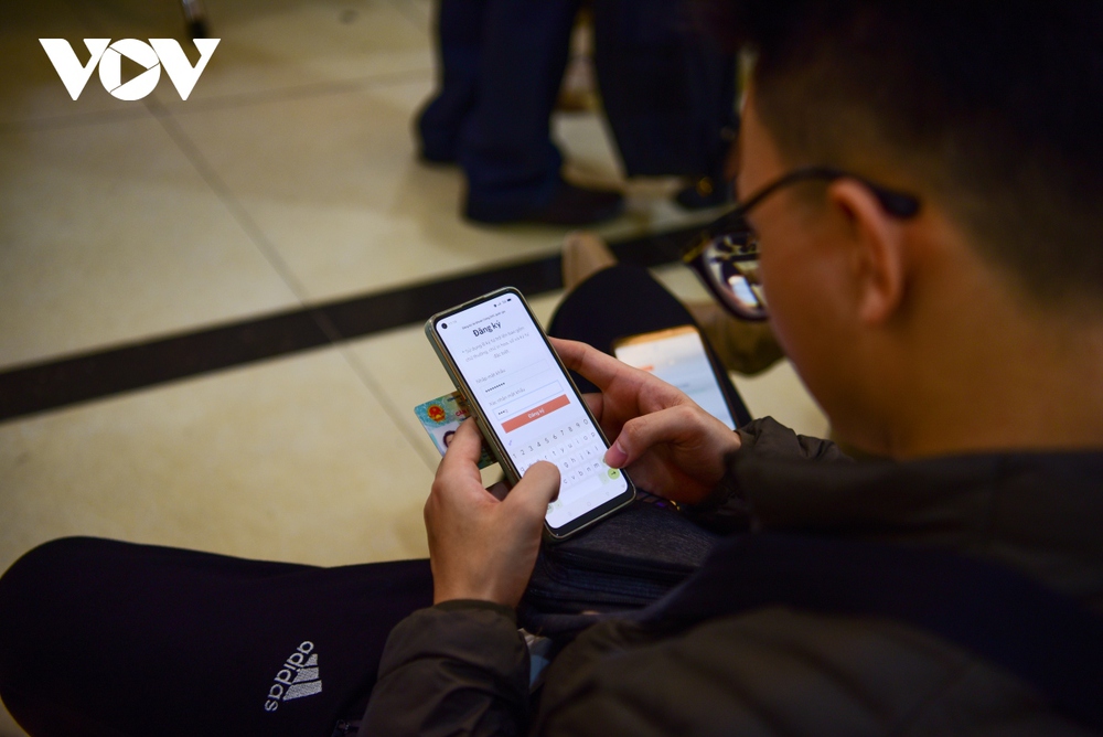 Làm hộ chiếu gắn chíp điện tử tuyệt đối không nhờ người lạ, dịch vụ khai hộ - Ảnh 9.