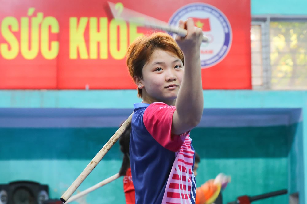 Cách tập luyện dị của đội tuyển Võ gậy Việt Nam trước thềm SEA Games - Ảnh 11. Cách tập luyện dị của đội tuyển Võ gậy Việt Nam trước thềm SEA Games - Ảnh 11.