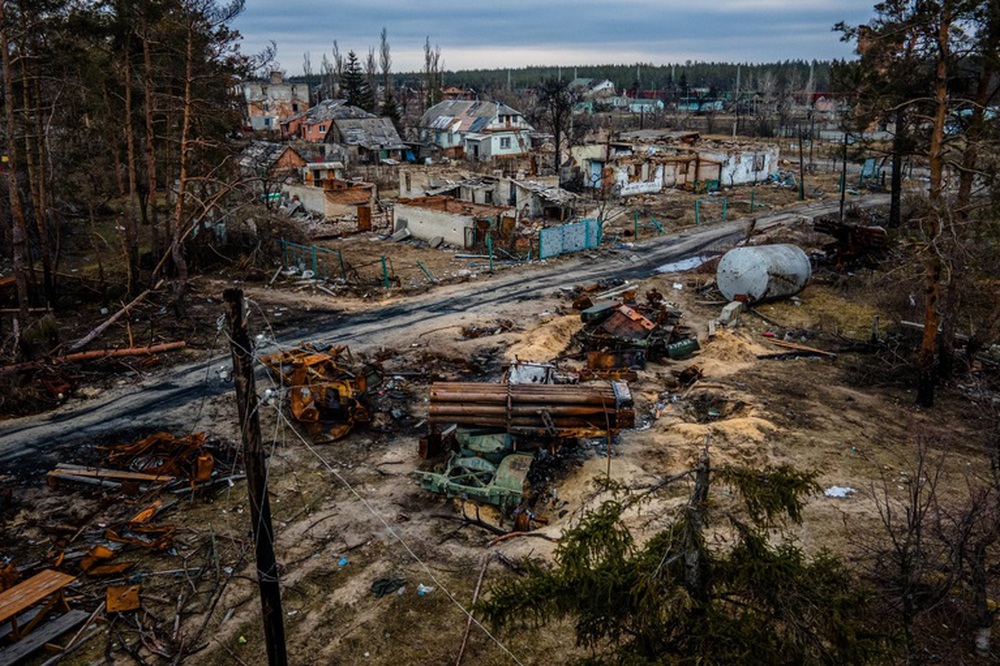 Ukraine trải qua mùa đông khó khăn nhất lịch sử, dự kiến chi 4 tỷ USD cho tái thiết - Ảnh 3.