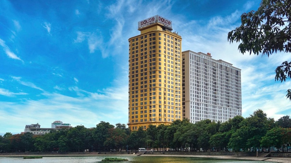 Có gì bên trong khách sạn dát vàng 24K mà đại gia Đường bia vừa rao bán 250 triệu đô? - Ảnh 1. Có gì bên trong khách sạn dát vàng 24K mà đại gia Đường bia vừa rao bán 250 triệu đô? - Ảnh 1.