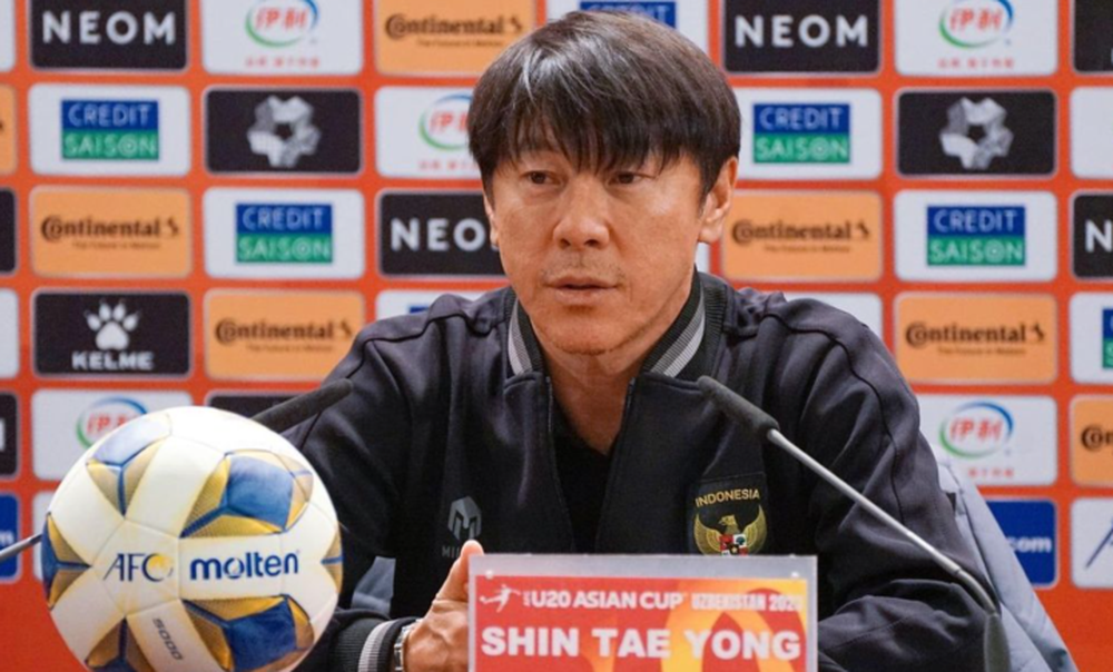 HLV Shin Tae-yong: U20 Indonesia chưa chắc mất suất dự World Cup U20 - Ảnh 1.