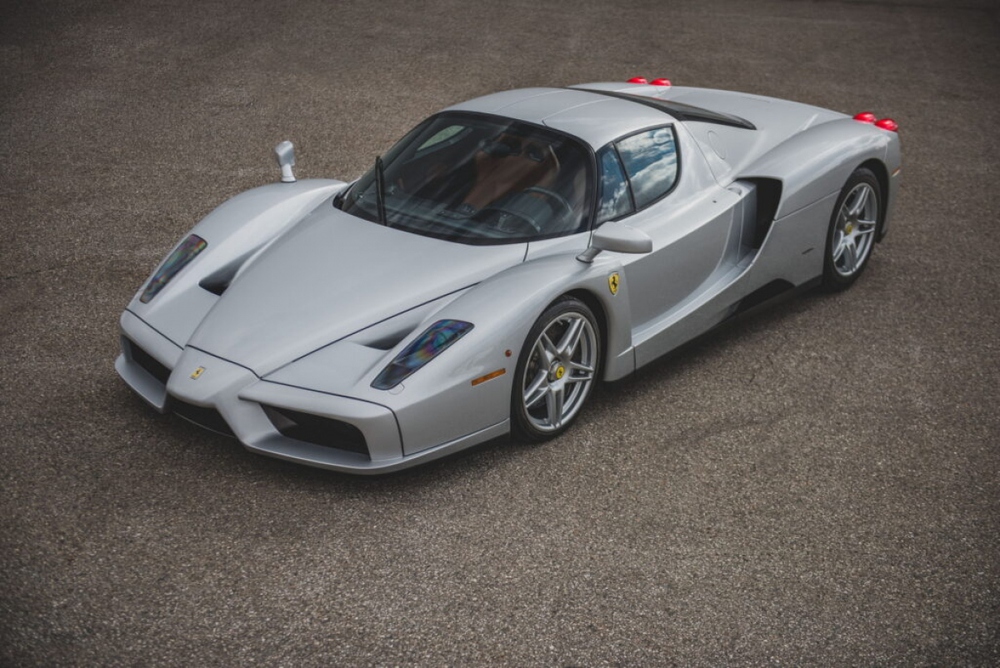 Rao bán Ferrari Enzo đời 2003 chưa qua đăng ký - Ảnh 23.