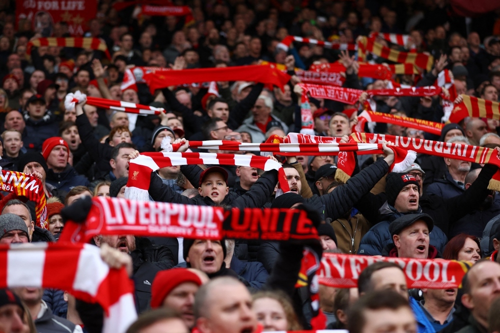 TRỰC TIẾP Liverpool 0 - 0 MU: Rực lửa derby màu đỏ - Ảnh 1.